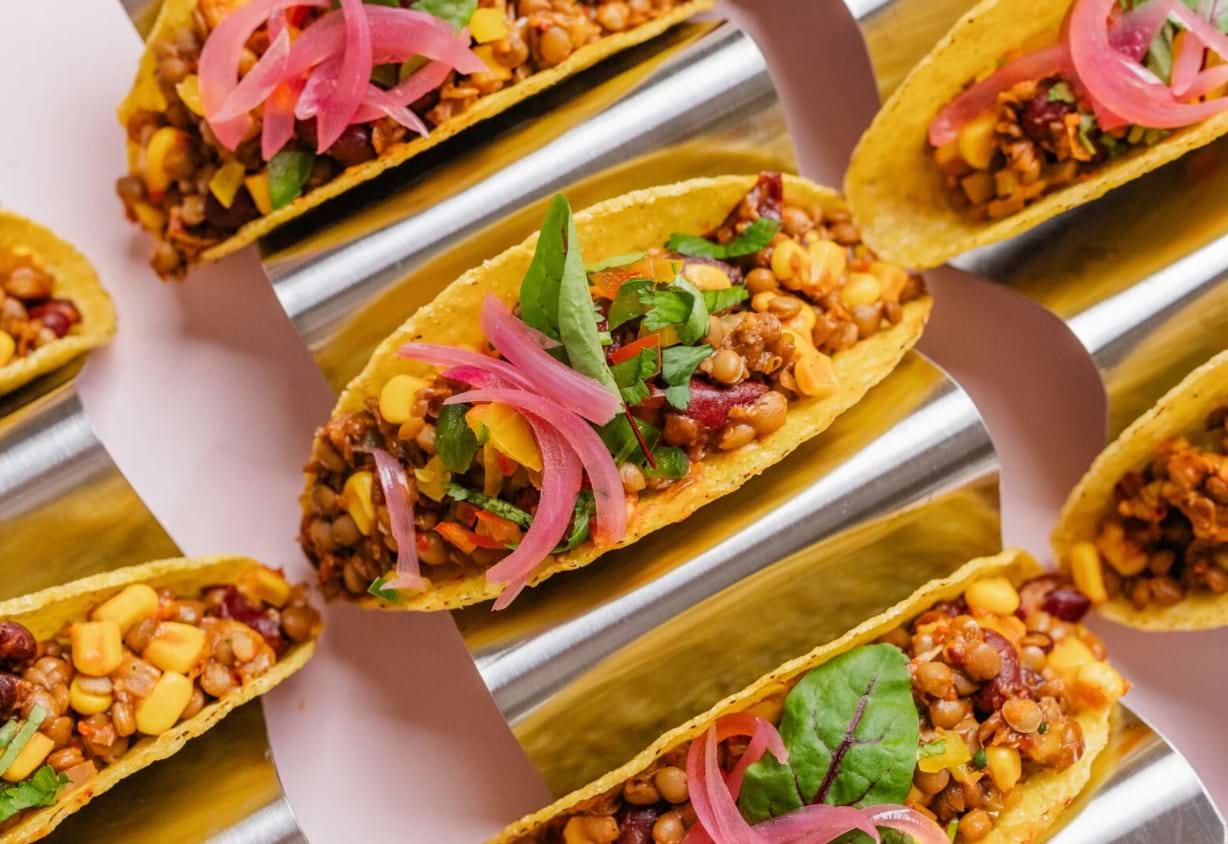 Finger food Kraków – gotowe boxy z dostawą i catering na każdą okazję